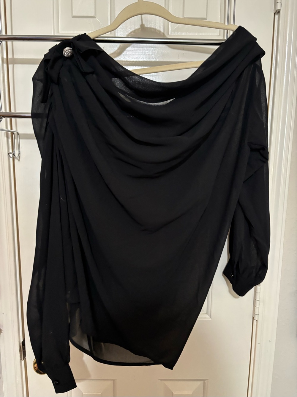 Commense One-Shoulder Black Chiffon Mini Skort Set - Picture 6 of 10